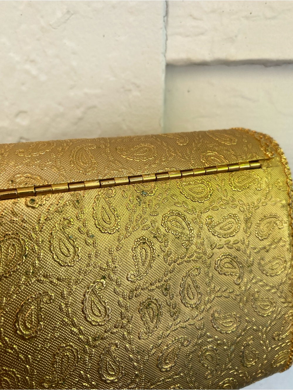 Vintage Italy Gold Metal Paisley Embossed Evening Shoulder Bag Minaudière - Picture 14 of 17
